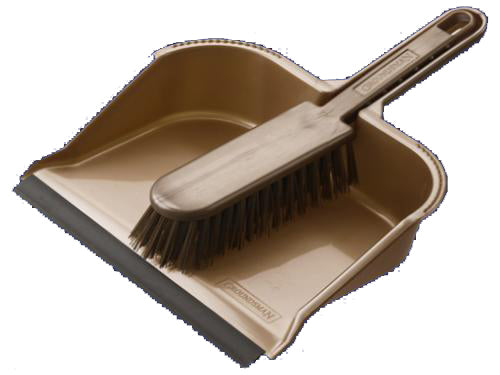 Dust pan + broom
