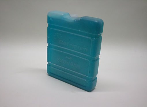 Gel cooling pack